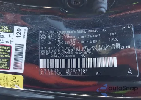 2015 Toyota Sienna Xle 8 Passenger z USA, uszkodzony, nr VIN 5TDYK3DC3FS606000